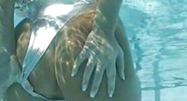 Ass stepmom giúp tôi xử lý gà trong khi không phim xx tram anh có ai ở nhà