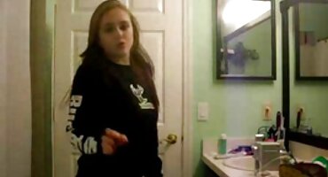 Ông bị mắc phim xx trâm anh kẹt vòi nước của mình vào một hottie ngây thơ cả tin