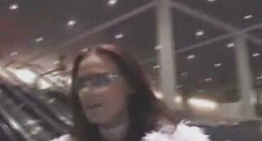 Brunette quyến rũ hút boner và liếm những quả bóng chặt chẽ phim xx loan luon