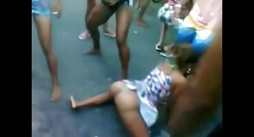 Châu á stepmom ướt stepsons vòi xx phim xx nước vì vậy nó được trong cô ấy âm đạo dễ dàng hơn