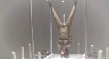 Bạn gái người bạn trèo vào quần phim xx 2019 của tôi để hút vòi nước của tôi