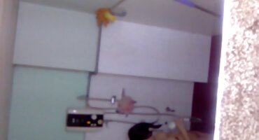 Cô ấy yêu cầu phim xx hàn quốc anh trai của cô ấy chụp một số hình ảnh trong khi anh ấy chụp và ôm cô ấy